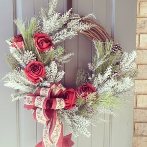 Winter Rose Wreath